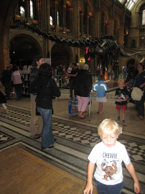 Cole at the natural history museum (07-24-2009 10:35)