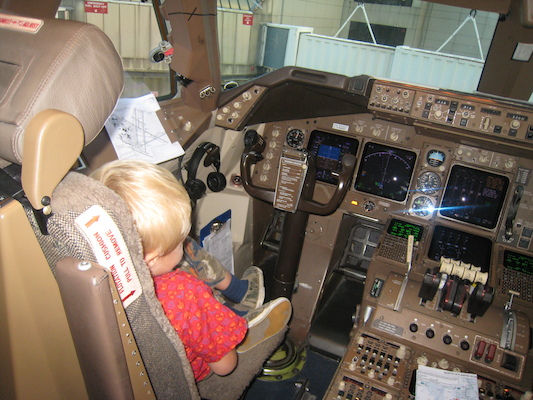 Tim in the cockpit (07-27-2009 23:43)