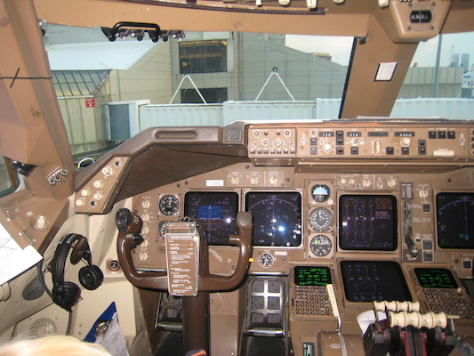 Tim and Cole in the cockpit (07-27-2009 23:44)