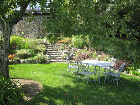 Garden in Osterville (08-08-2009 14:27)