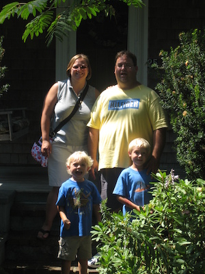 Jacqui, Matt, Tim and Cole at the Hyannis house (08-15-2009 12:21)