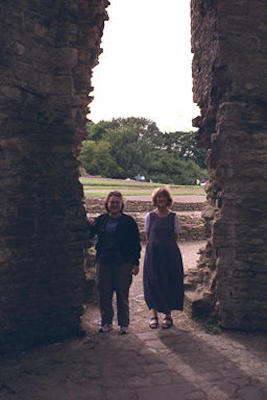 Xine and Kathy in Hungerford castle