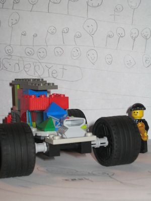 Tim's Lego racer (11-15-2009 08:39)