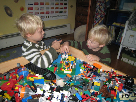 Tim and Cole's Lego houses (11-17-2009 07:44)