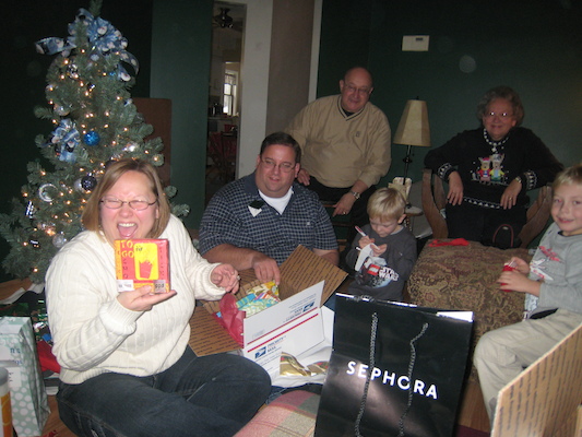 Jacqui, Matt, Poppy, Cole, Mary Anne and Tim (12-25-2009 15:25)