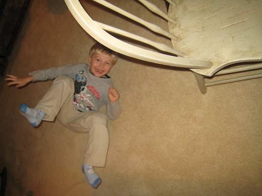 Tim on the floor (12-25-2009 17:55)