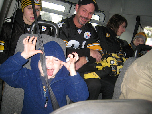 Cole mooking on the way to the game (12-27-2009 11:01)