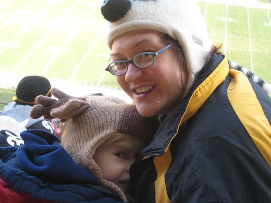 Cole and Xine before the game (12-27-2009 12:49)