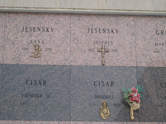 The Jesensky Graves (12-30-2009 10:41)