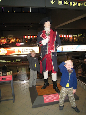 Tim and Cole with George Washington (12-31-2009 17:12)