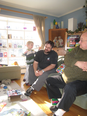 Cole using the back-scratcher on Juj (01-16-2010 11:43)