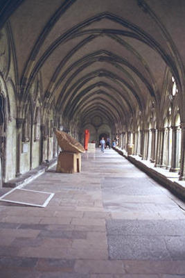 Salisbury cathedral cloister