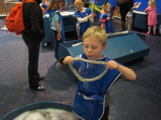 Tim in the bubble area (03-12-2010 15:16)