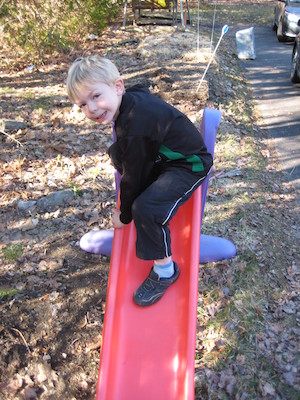 Cole sliding (03-18-2010 20:32)