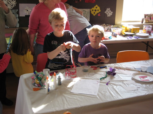 Tim and Cole at the crafternoon (03-19-2010 20:55)