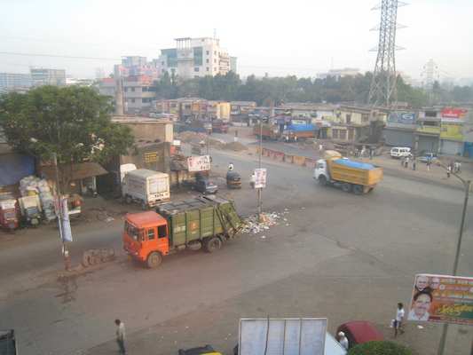 View from Mumbai hotel (03-15-2010 20:42)