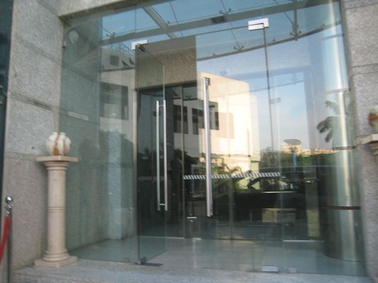 View from Mumbai hotel (03-15-2010 21:32)