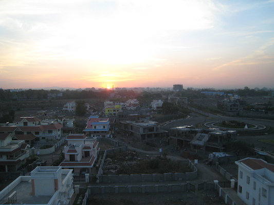 View from the Pune office (03-16-2010 08:10)