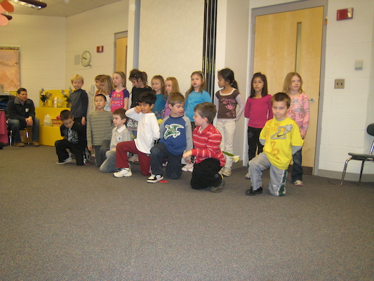 Tim and the rest of Mrs. nocera's class performing (03-26-2010 08:45)