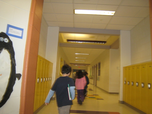 Cole's picture of Davis school (03-26-2010 09:02)