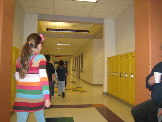 Cole's picture of Davis school (03-26-2010 09:02)