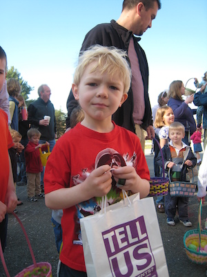 Easter egg hunt (04-03-2010 08:09)