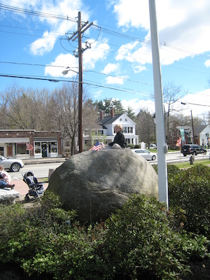 Tim on a rock (04-10-2010 09:21)