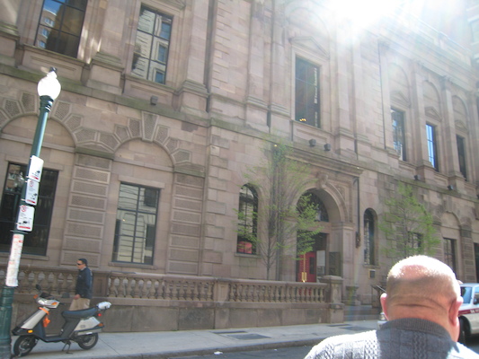 Outside the Athenaeum (04-14-2010 13:32)