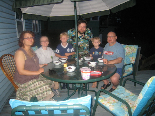 Poppy's 70th birthday (05-22-2010 19:12)