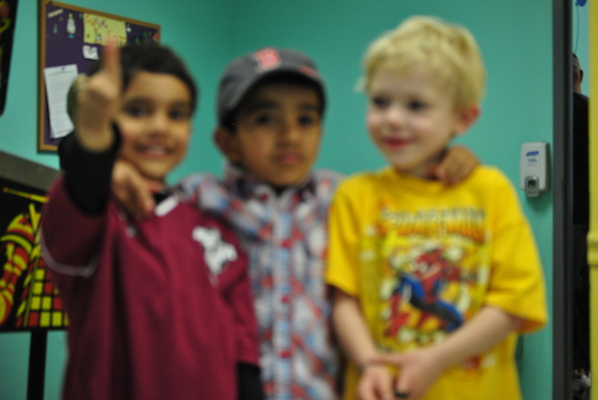 Arnav, Aahan, Cole (04-10-2010 15:28)