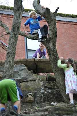 Tim, Cole, Rachel (04-21-2010 13:25)