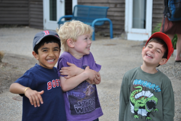 Aahan, Cole, Larry (04-21-2010 13:46)