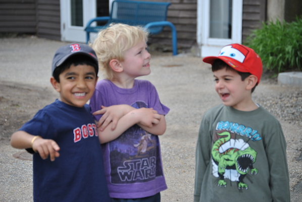 Aahan, Cole, Larry (04-21-2010 13:46)