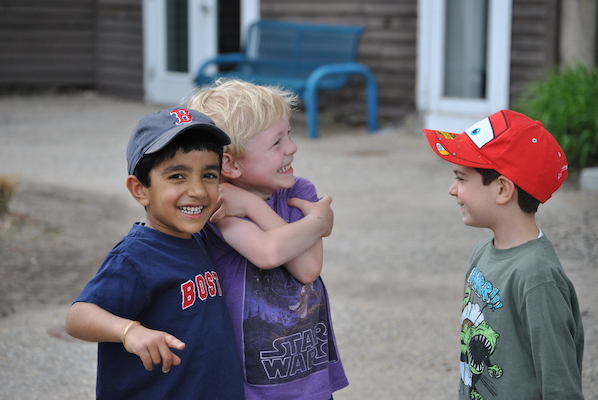 Aahan, Cole, Larry (04-21-2010 13:46)