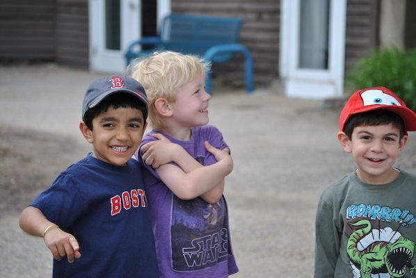 Aahan, Cole, Larry (04-21-2010 13:46)