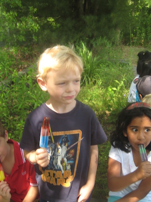 Cole eating a popsicle (06-02-2010 13:15)