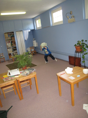 Cole at the Montessori school (06-09-2010 09:24)