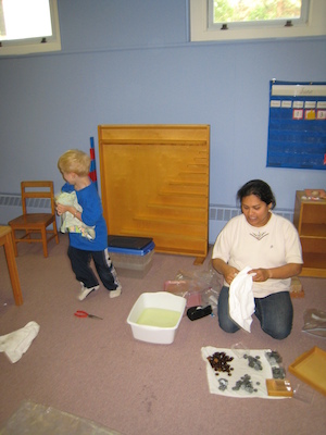 Cole and Keerti at the Montessori school (06-09-2010 09:24)