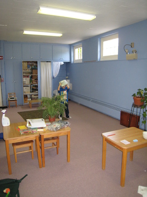 Cole at the Montessori school (06-09-2010 09:24)