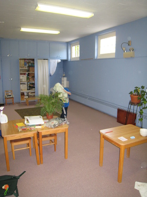 Cole at the Montessori school (06-09-2010 09:25)