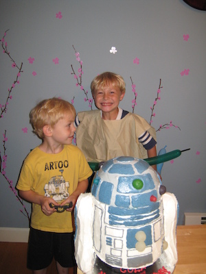 Cole and Tim with Cole's R2-D2 birthday cake (06-20-2010 15:13)