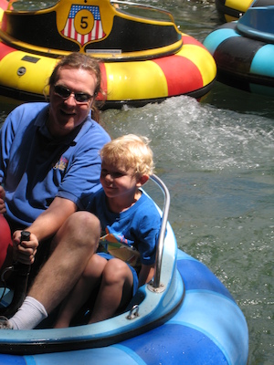 Ben and Cole in the bumper boats (07-15-2010 11:20)
