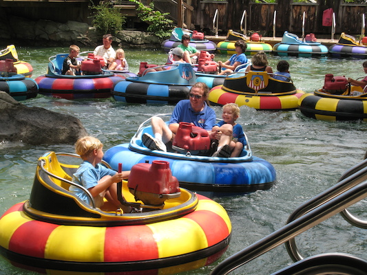 Tim, Ben and Cole in the bumper boats (07-15-2010 11:22)