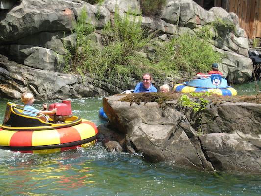 Tim, Ben and Cole in the bumper boats (07-15-2010 11:22)