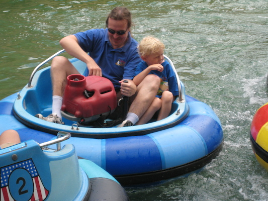 Ben and Cole in the bumper boats (07-15-2010 11:27)