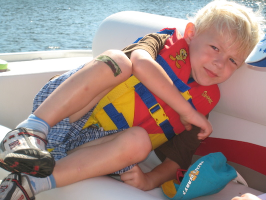 Cole on the boat (07-18-2010 08:15)