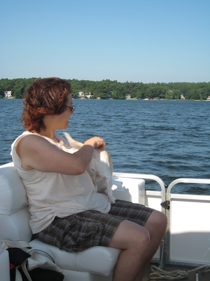 Xine and Emily on the boat (07-18-2010 08:26)