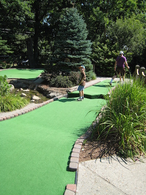 Tim, Ben and Cole mini-golfing (07-18-2010 09:14)