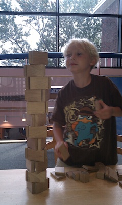 Tim building (08-08-2010 16:06)