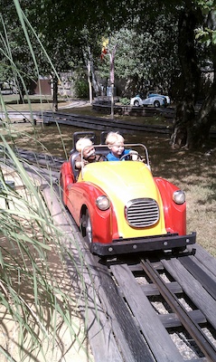 Tim and Cole in a car (08-15-2010 11:06)